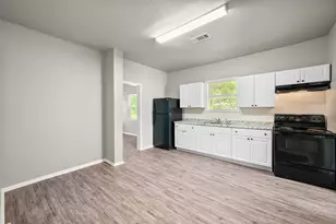 517 S 3rd St, Corsicana, TX 75110 - Photo 14