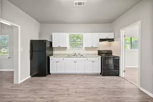 517 S 3rd St, Corsicana, TX 75110 - Photo 12