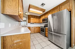 560 Meadow Ln, Crawford, TX 76638 - Photo 24