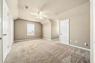 560 Meadow Lane, Crawford, TX 76638 - Photo 32