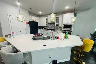 1901 Barnhill Ln, Van Alstyne, TX 75495 - Photo 2
