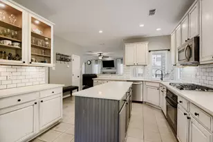 500 Lake Village Dr, McKinney, TX 75071 - Photo 10