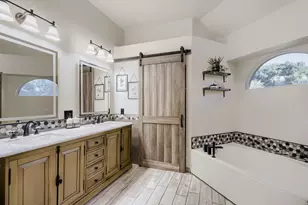 500 Lake Village Dr, McKinney, TX 75071 - Photo 18