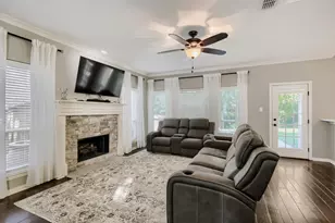 500 Lake Village Dr, McKinney, TX 75071 - Photo 8