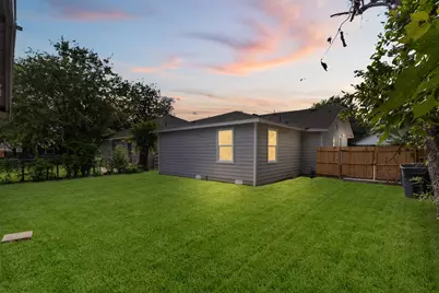 4318 Jamaica Street, Dallas, TX 75210 - Photo 30
