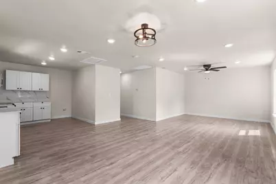 4318 Jamaica Street, Dallas, TX 75210 - Photo 8