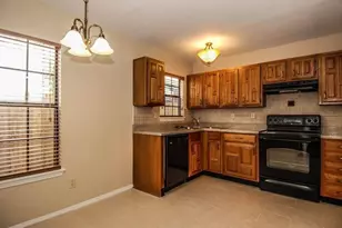 2984 Harbinger Ln, Dallas, TX 75287 - Photo 10