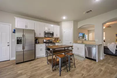 1239 E Woodin Boulevard, Dallas, TX 75216 - Photo 10