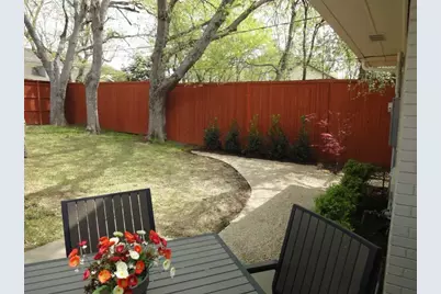 6831 La Vista Drive, Dallas, TX 75214 - Photo 12