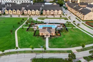 12995 Wimbledon Way, Farmers Branch, TX 75234 - Photo 38