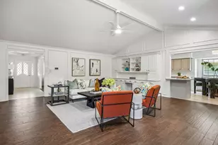 8716 Echo Valley Dr, Dallas, TX 75243 - Photo 10