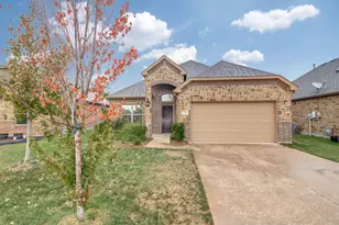 710 Teakwood Dr, Greenville, TX 75402 - Photo 1