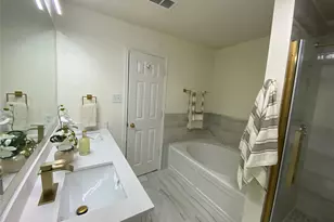 5534 Mandarin Way, Dallas, TX 75249 - Photo 28