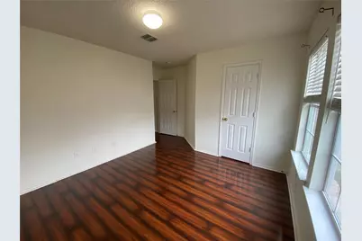 5534 Mandarin Way, Dallas, TX 75249 - Photo 32