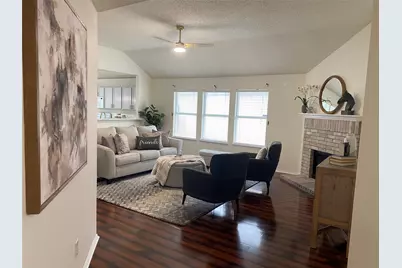 5534 Mandarin Way, Dallas, TX 75249 - Photo 4