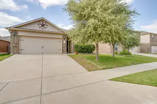 6252 Jasper Lake Dr, Fort Worth, TX 76179 - Photo 2