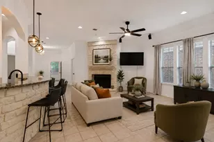 338 Spyglass Dr, Willow Park, TX 76008 - Photo 2