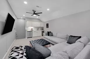 5623 Plumtree Dr, Dallas, TX 75252 - Photo 32