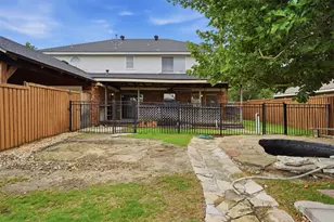 1037 Monarch Dr, Lewisville, TX 75067 - Photo 30