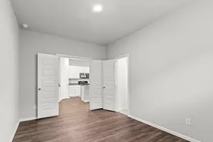 14104 Danesdale Dr, Pilot Point, TX 76258 - Photo 10