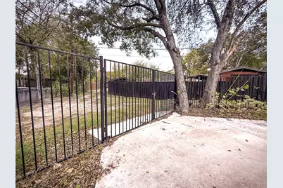 1315 Whitley Drive, Dallas, TX 75217 - Photo 38