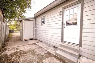 1315 Whitley Dr, Dallas, TX 75217 - Photo 36