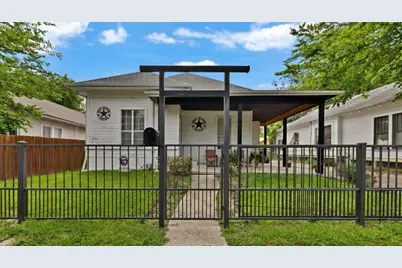 1811 Wesley Street, Greenville, TX 75401 - Photo 2