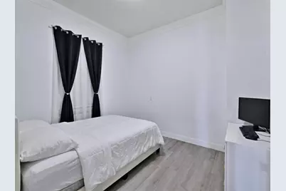 1811 Wesley Street, Greenville, TX 75401 - Photo 10