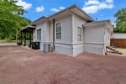 1811 Wesley Street, Greenville, TX 75401 - Photo 12