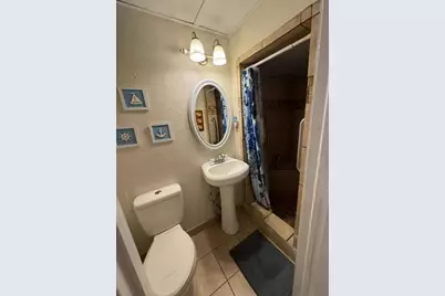 804 W Madison Avenue, Port O Connor, TX 77982 - Photo 8