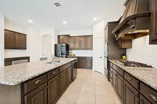 10917 Brownwood Pl, McKinney, TX 75071 - Photo 16