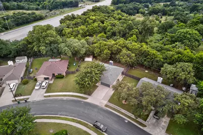 424 Ferenz Avenue, Crowley, TX 76036 - Photo 2