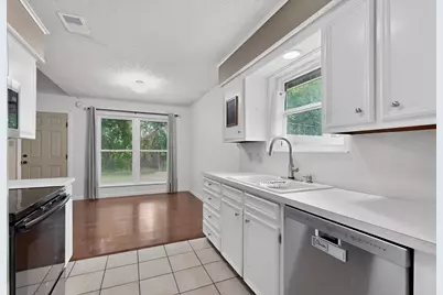 424 Ferenz Avenue, Crowley, TX 76036 - Photo 10