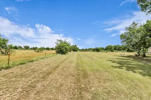 338 Shelly Ln, Woodway, TX 76712 - Photo 8