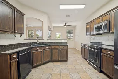 10610 Woodlands Trail, Rowlett, TX 75089 - Photo 10
