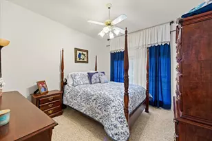 8912 Green Leaves Dr, Granbury, TX 76049 - Photo 24