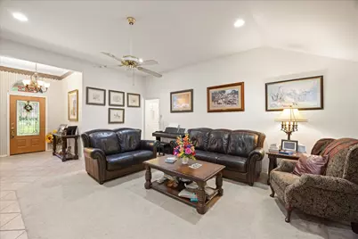 8912 Green Leaves Drive, Granbury, TX 76049 - Photo 10