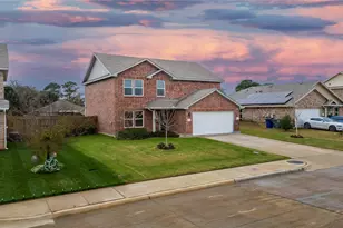 3581 Chestnut Oak Dr, Dallas, TX 75253 - Photo 2