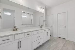11161 Roxburgh Rd, Fort Worth, TX 76052 - Photo 14