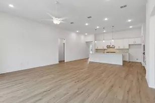 11161 Roxburgh Rd, Fort Worth, TX 76052 - Photo 10