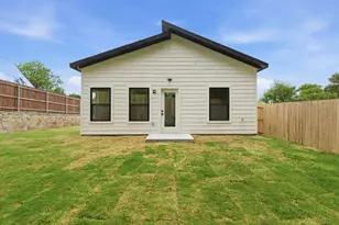 2703 Brazos River Dr, Granbury, TX 76048 - Photo 34