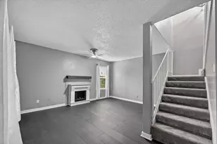 9170 Forest Ln, Dallas, TX 75243 - Photo 10