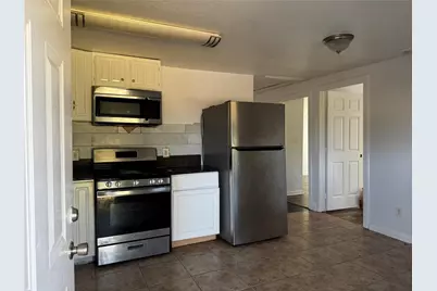 1427 Diceman Avenue, Dallas, TX 75203 - Photo 12