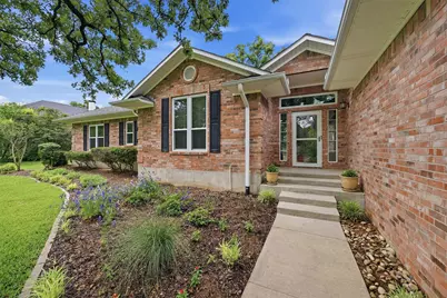 106 Santee Drive, Lake Kiowa, TX 76240 - Photo 4