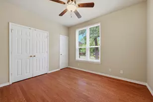 106 Santee Dr, Lake Kiowa, TX 76240 - Photo 14