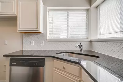 5721 Northfield Drive, Fort Worth, TX 76179 - Photo 14