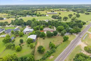 2913 Bairds Ln, Burleson, TX 76028 - Photo 8