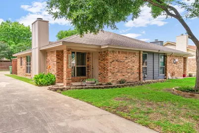 5729 Cancun Drive, North Richland Hills, TX 76180 - Photo 1
