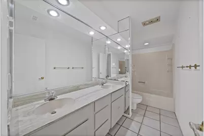 12574 Burninglog Lane, Dallas, TX 75243 - Photo 22