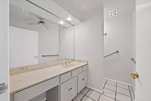 12574 Burninglog Ln, Dallas, TX 75243 - Photo 8